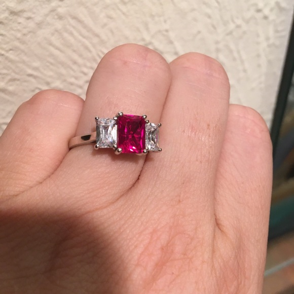 Ruby + White Gem + 9 Karat White Gold Ring, NWOT - Picture 7 of 11